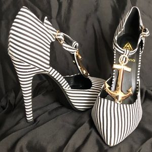 Navia Athena Stilettos